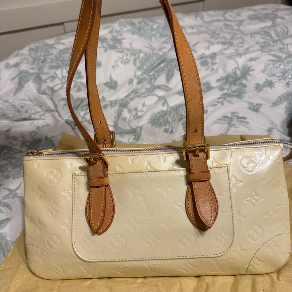 Gorgeous Vintage Louis Vuitton Monogram Vernis Rosewood Avenue Bag